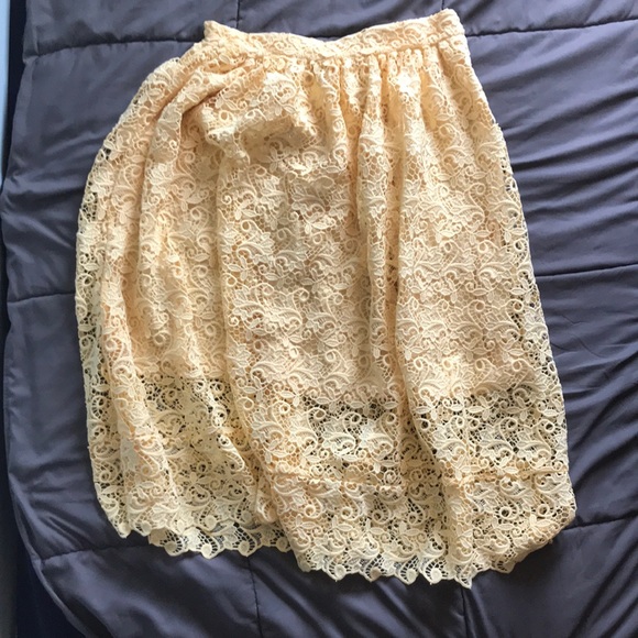 H&M sunflower yellow lined maxi crochet skirt size US 12 gently used condition. - Picture 2 of 7